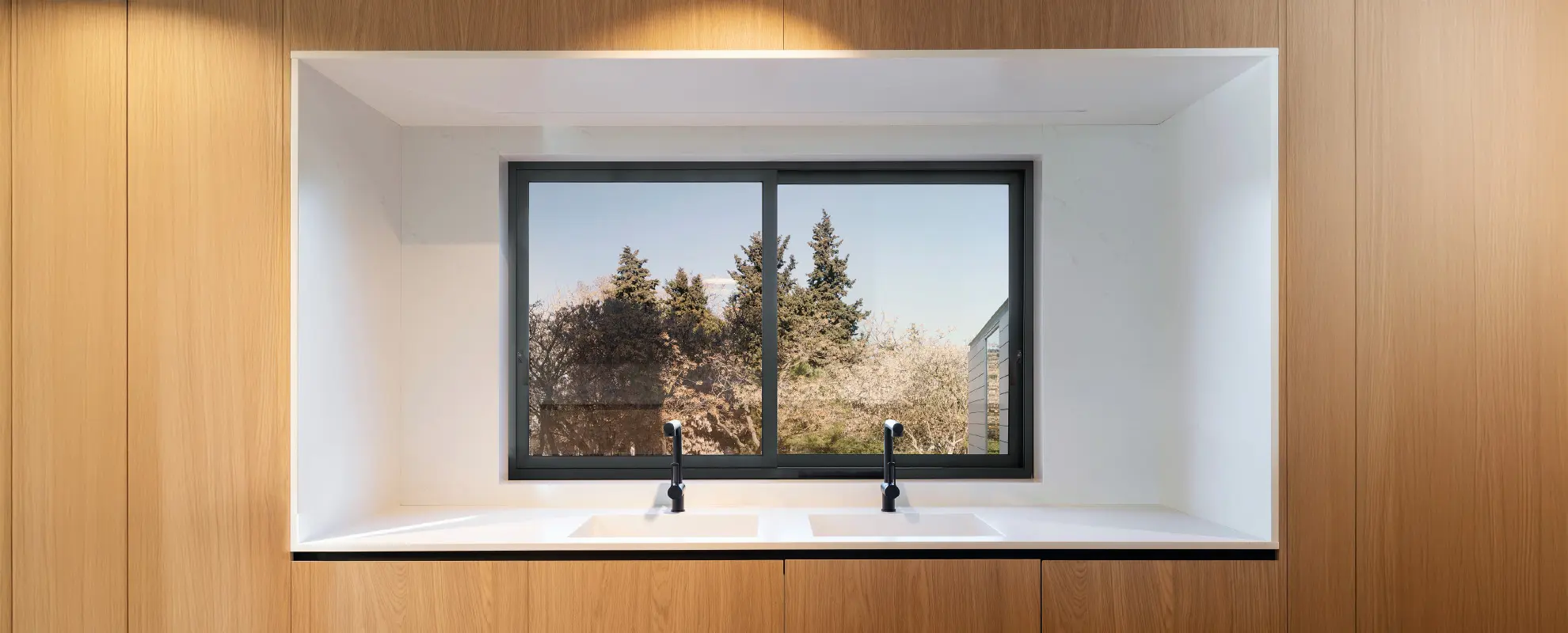 4200 Sliding - Image 5