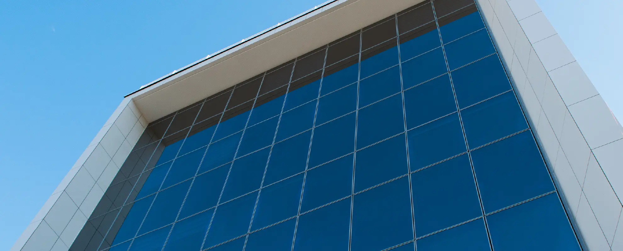 SST 52 Façade - Image 2